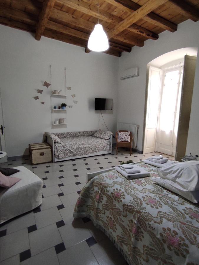 Terra Del Sole Bed & Breakfast Trani Exterior photo