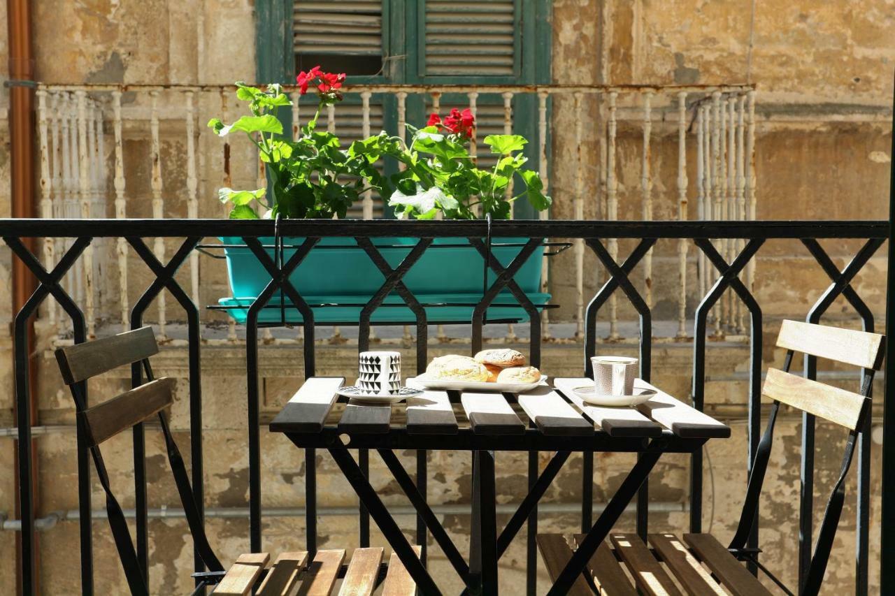 Terra Del Sole Bed & Breakfast Trani Exterior photo
